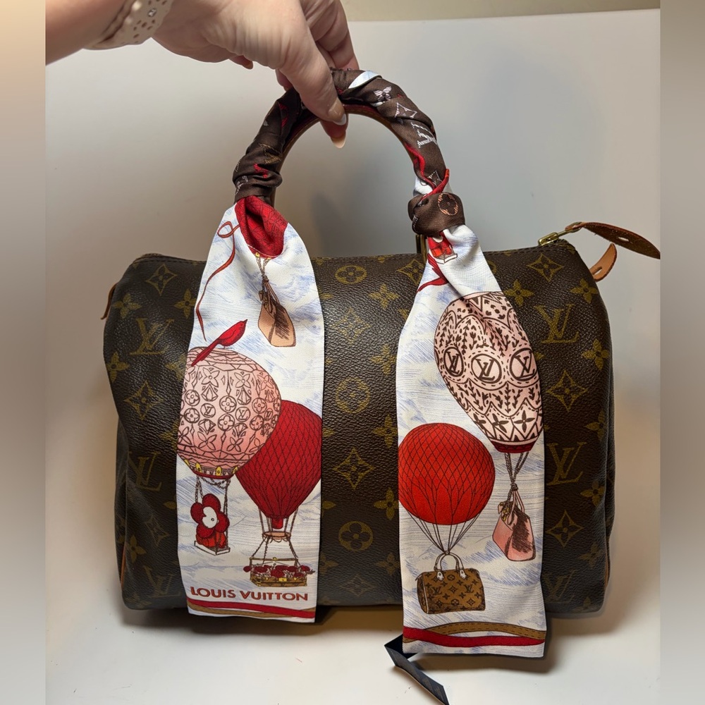 SOLD Louis Vuitton Up and Away BB Bandeau 100% Silk Spring-Summer 2023 NWOT - Picture 3 of 15